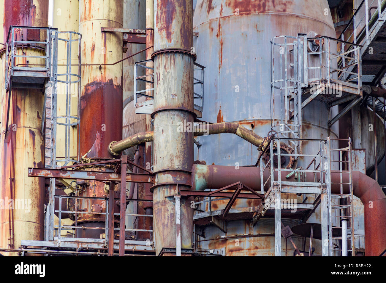 rusty industrial scenery Stock Photo - Alamy