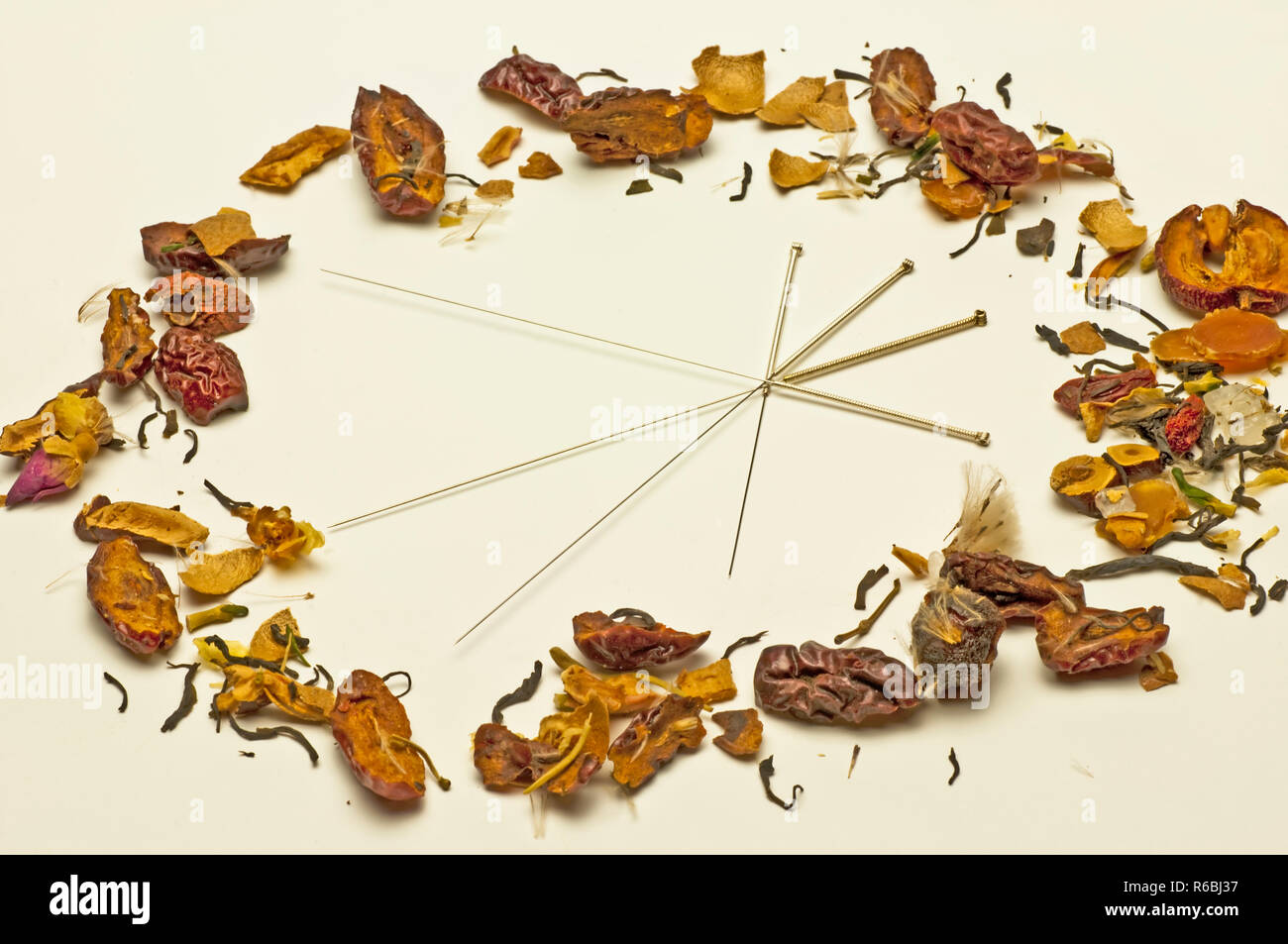 Acupuncture Needle And Chinese Herbs Stock Photo Alamy