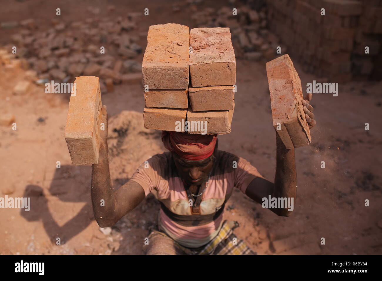 India climate change labor hi-res stock photography and images - Alamy