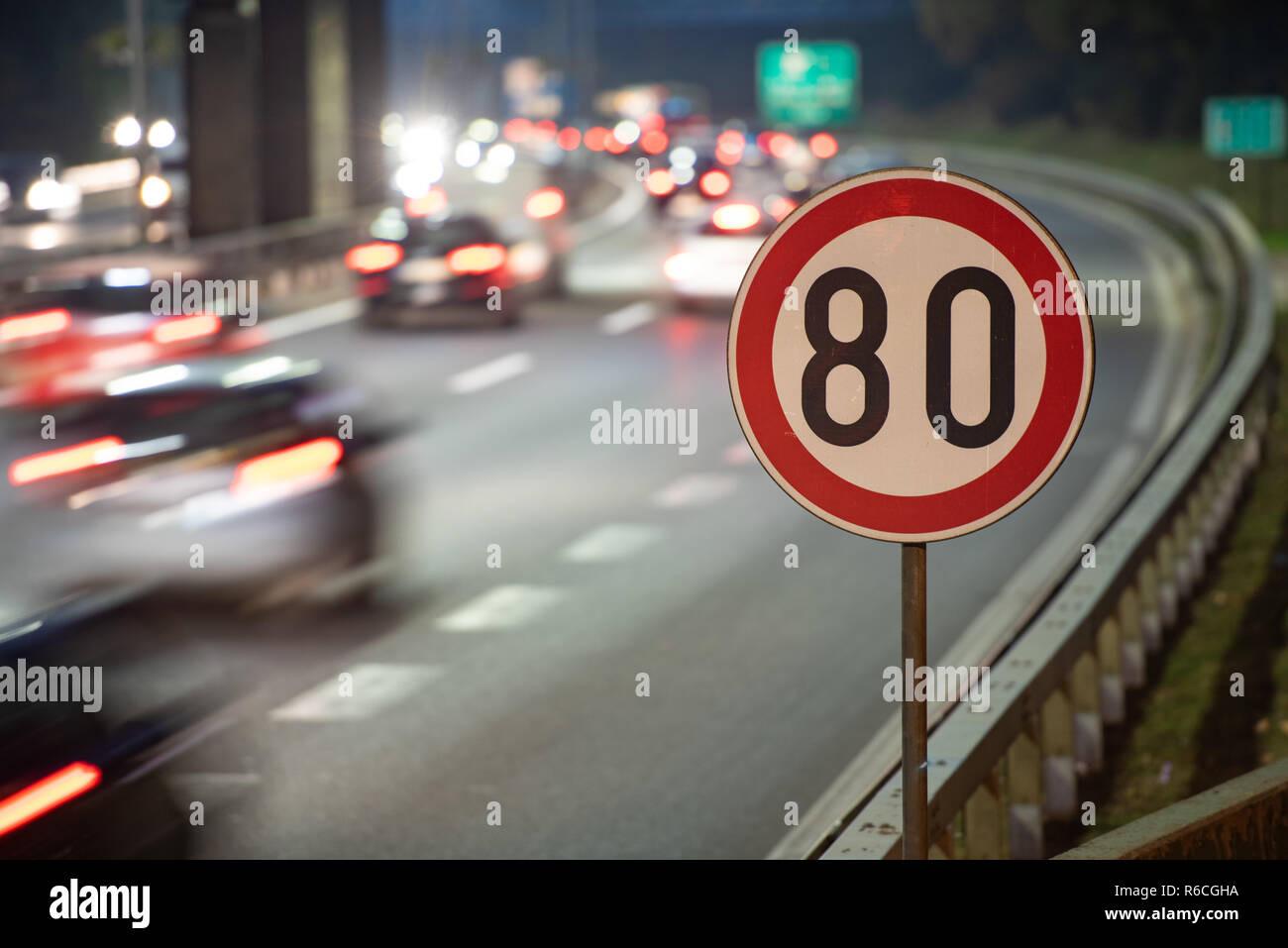 邦楽 SPEED LIMIT/memi German Road Sign Speed Limit 80 Kmh Stock Illustration