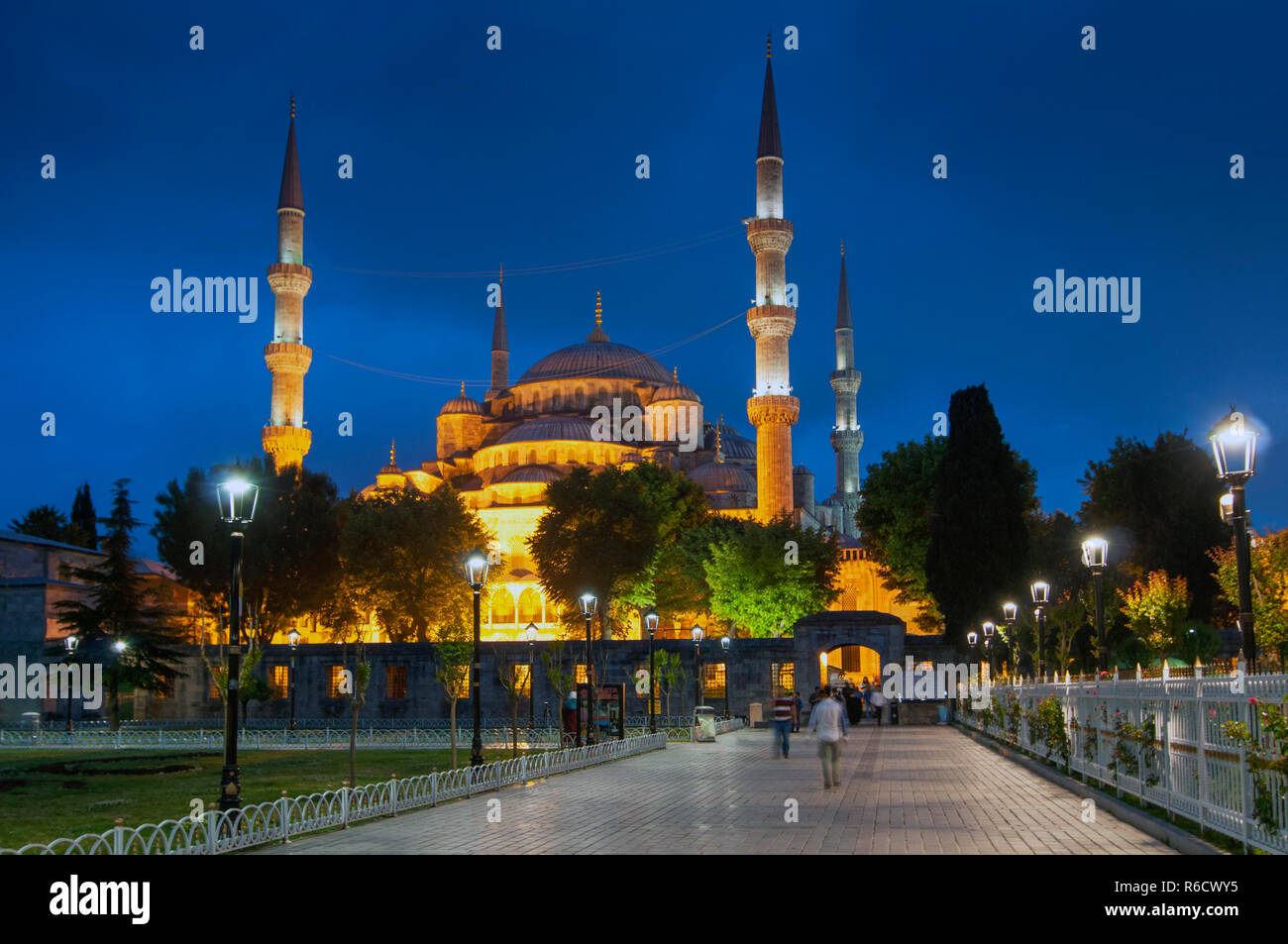Blue Mosque, Sultan Ahmed Mosque In Istanbul At Night, Turkey Stock ...