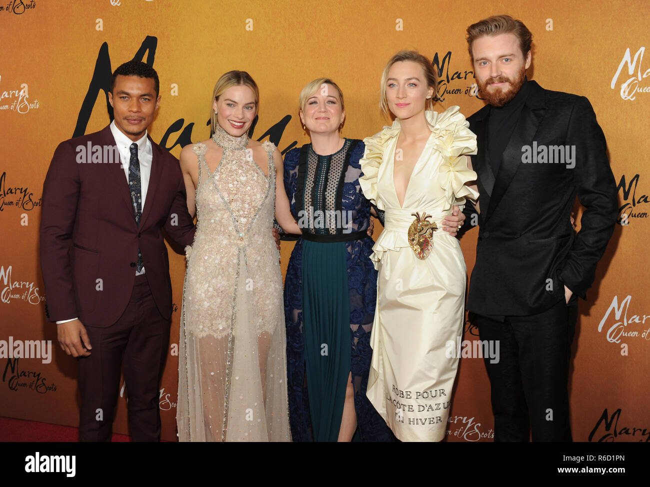 Jack lowden saoirse ronan hi-res stock photography and images - Alamy