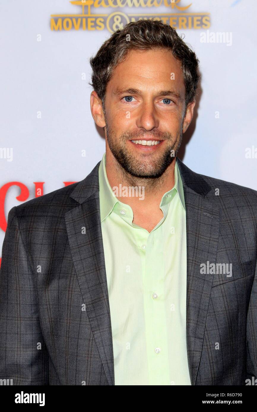 Los Angeles, CA, USA. 4th Dec, 2018. Mike Faiola at arrivals for