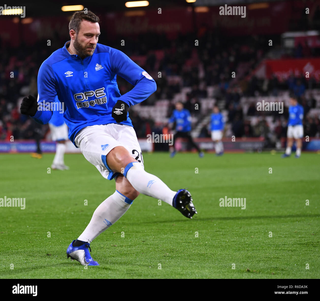 4th December 2018, Vitality Stadium, Bournemouth, England; EPL Premier League football, Bournemouth versus Huddersfield; Laurent Depoitre of Huddersfield during warm-up Stock Photo