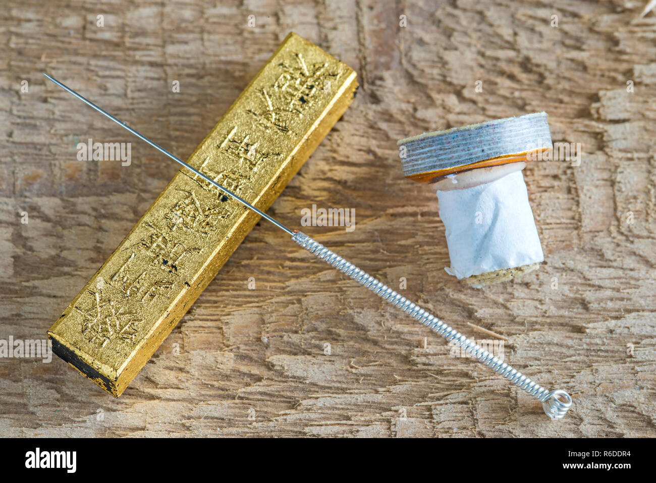 Acupuncture Needle With Moxa Cone Stock Photo Alamy