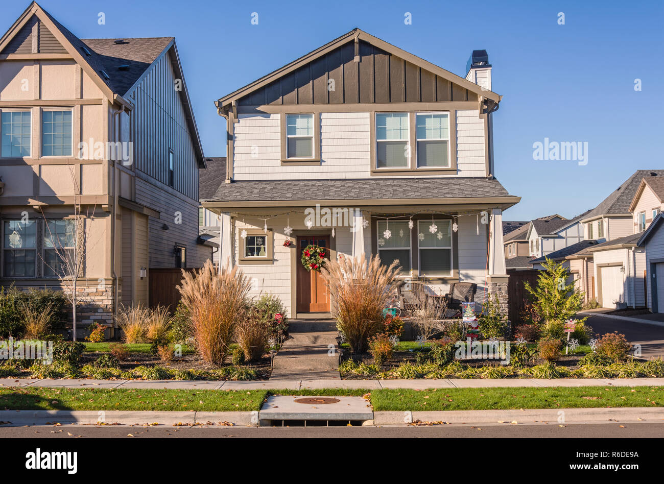 New homes in a neighborhood Wilsonville Oregon Stock Photo Alamy