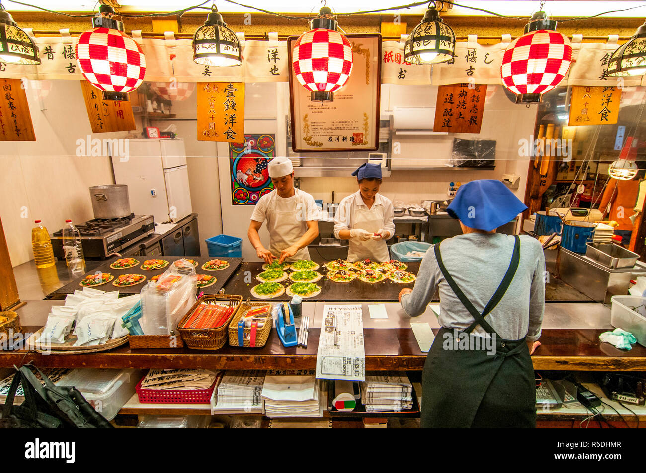Hot plates hires stock photography and images Alamy