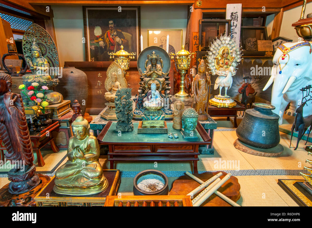 Interior main shrine hall hi res stock photography and images Alamy