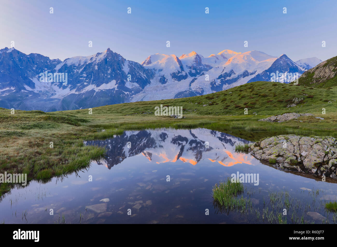 Mont Blanc massif in the French Alps Stock Photo - Alamy