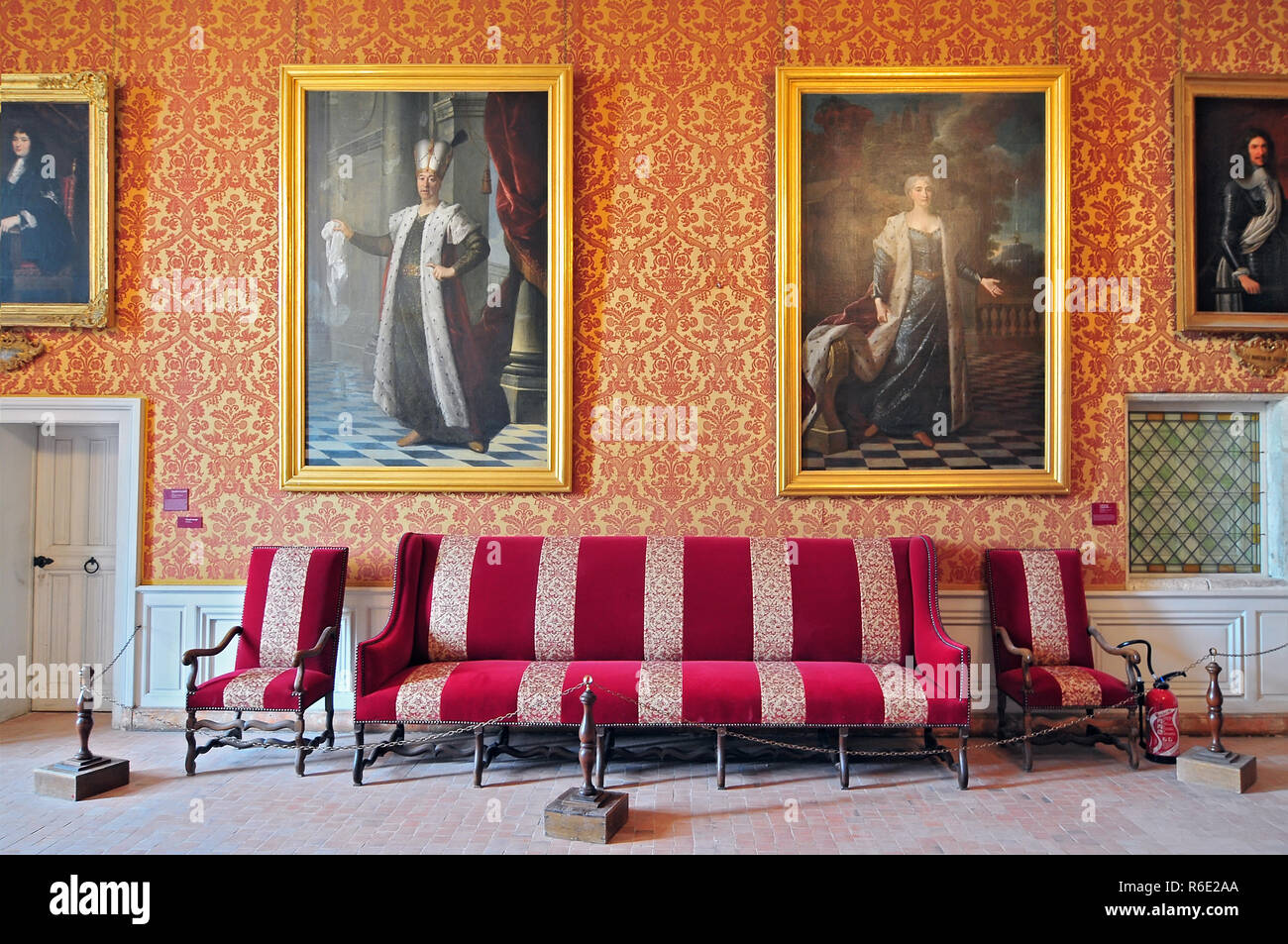 France chambord chateau interior hires stock photography and images