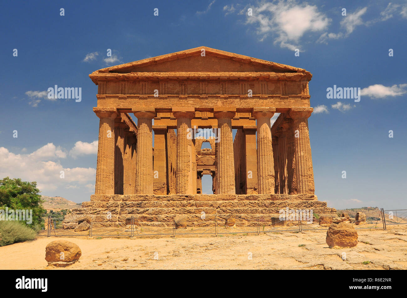 Temple Of Concordia Valley Of The Temples In Agrigento On Sicily Italy Stock Photo