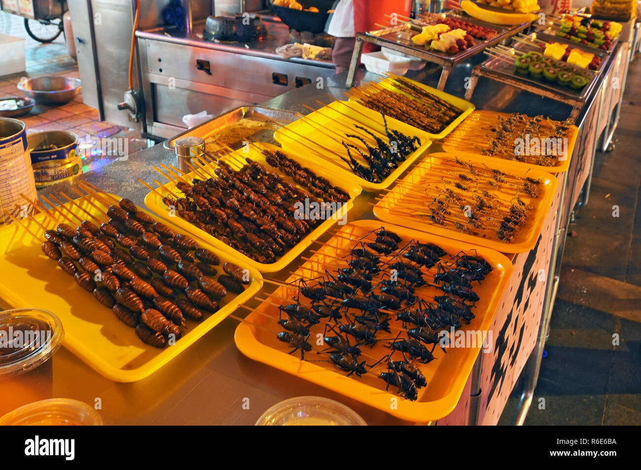 Food At The Donghuamen Night Market Near Wangfujing Street In Beijing, China Stock Photo
