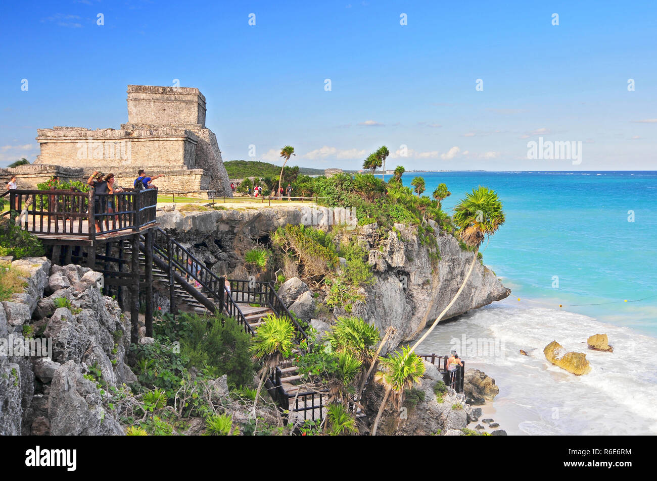 Tulum, The Site Of A Pre-Columbian Mayan Walled City Serving As A Major Port For Coba, In The Mexican State Of Quintana Roo Stock Photo