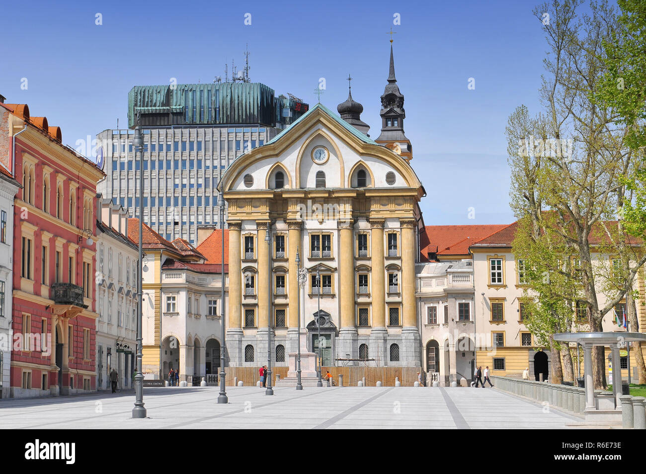 Congress Square And Ursuline Church Of The Holy Trinity, Ljubljana Slovenia Stock Photo