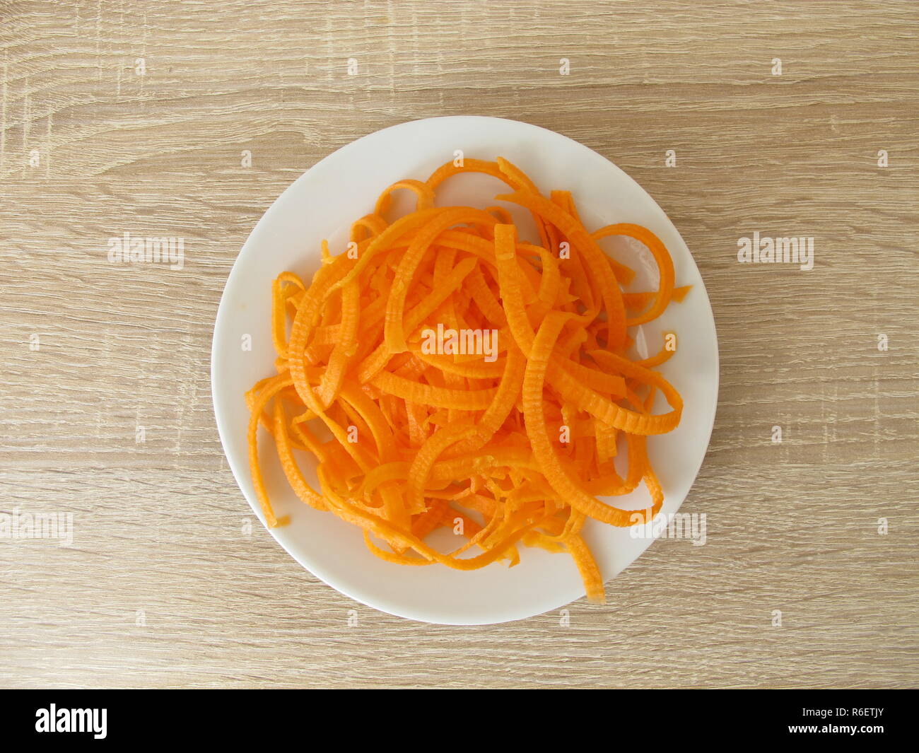 low carbohydrate vegetable noodles from carrots Stock Photo Alamy