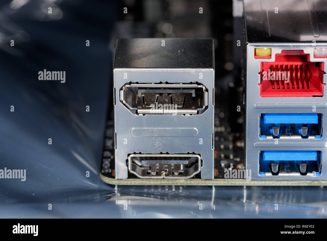 30 pin connector hi-res stock photography and images - Alamy