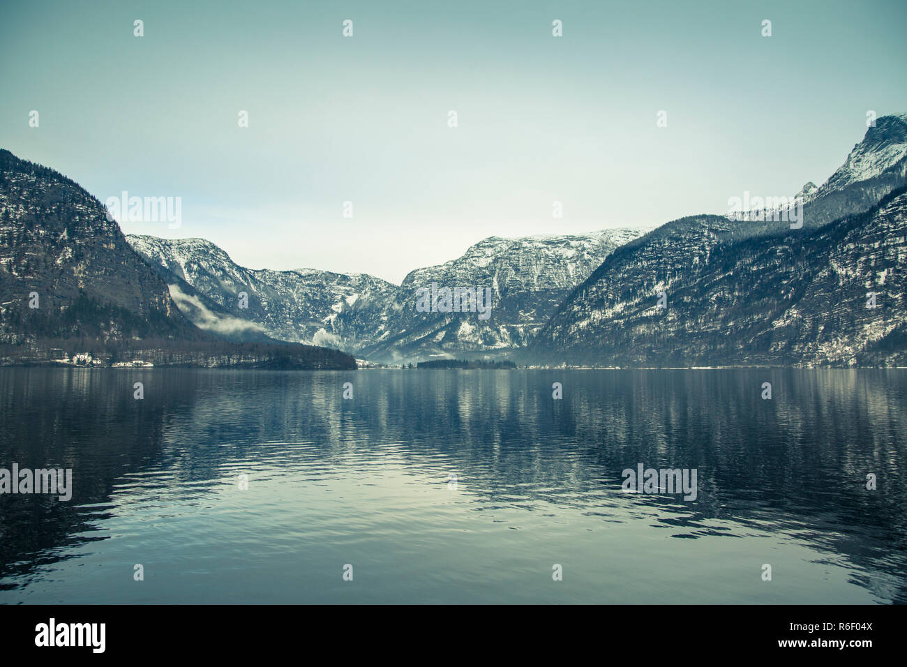 Winter View of Hallstatter See Stock Photo - Alamy