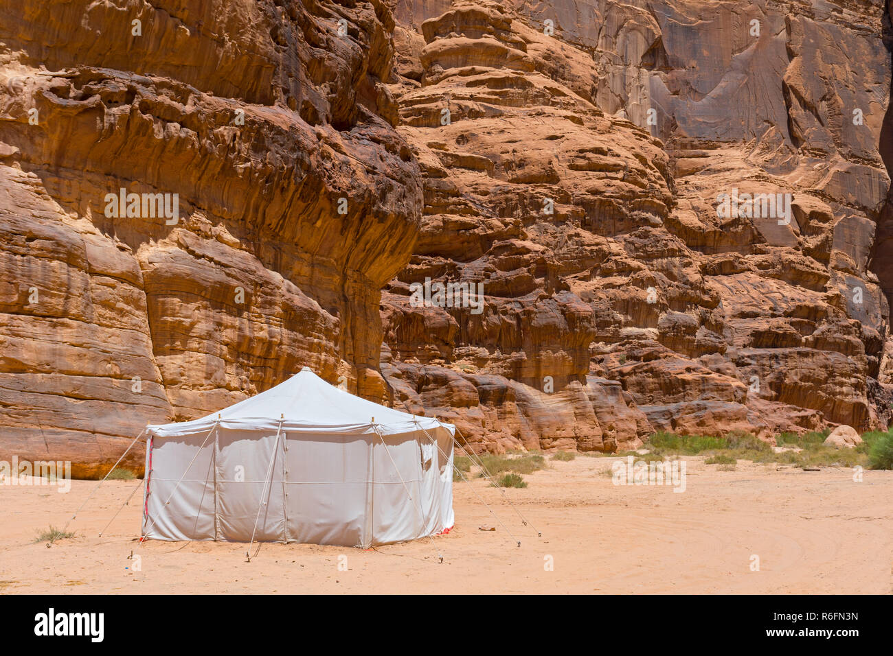 Berber Tent In The Wadi Rum Desert, Jordan Stock Photo