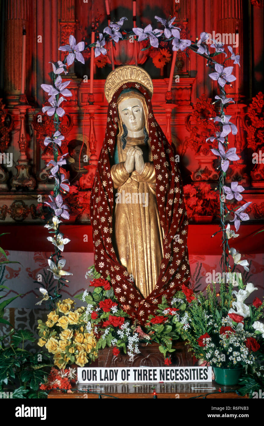 Statue of Mother Mary in Se cathedral, Old Goa, India Stock Photo ...