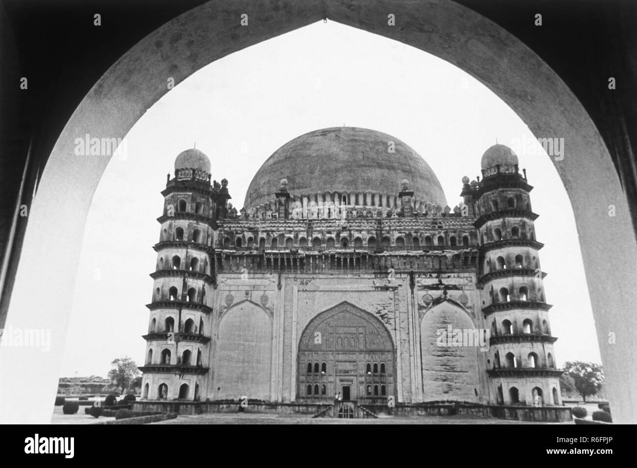 Gol Gumbaz, mausoleum, Bijapur, Karnataka, India, old vintage 1900s picture Stock Photo