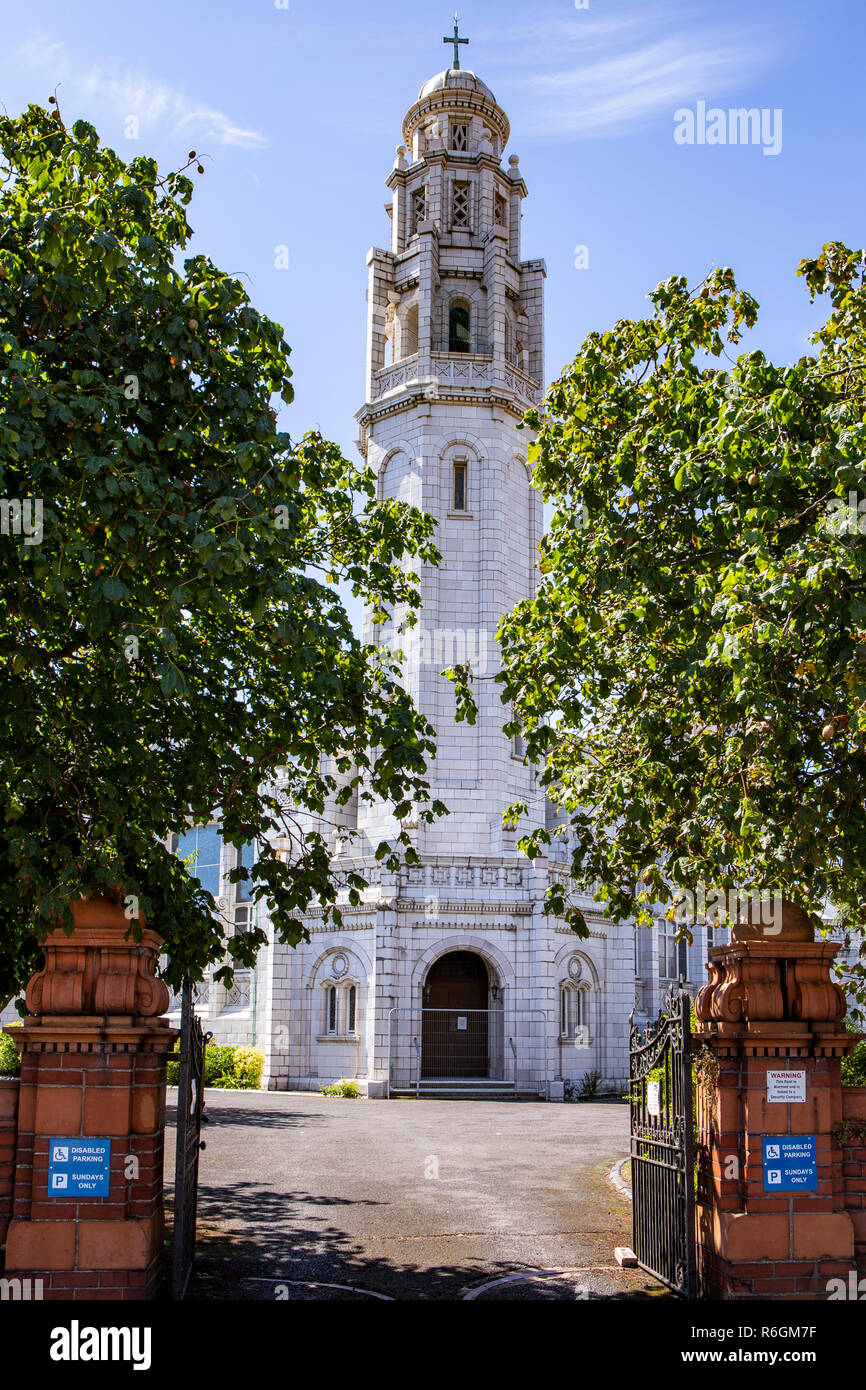 Fairhaven United Reformed Church, The White Church in Lytham st Annes