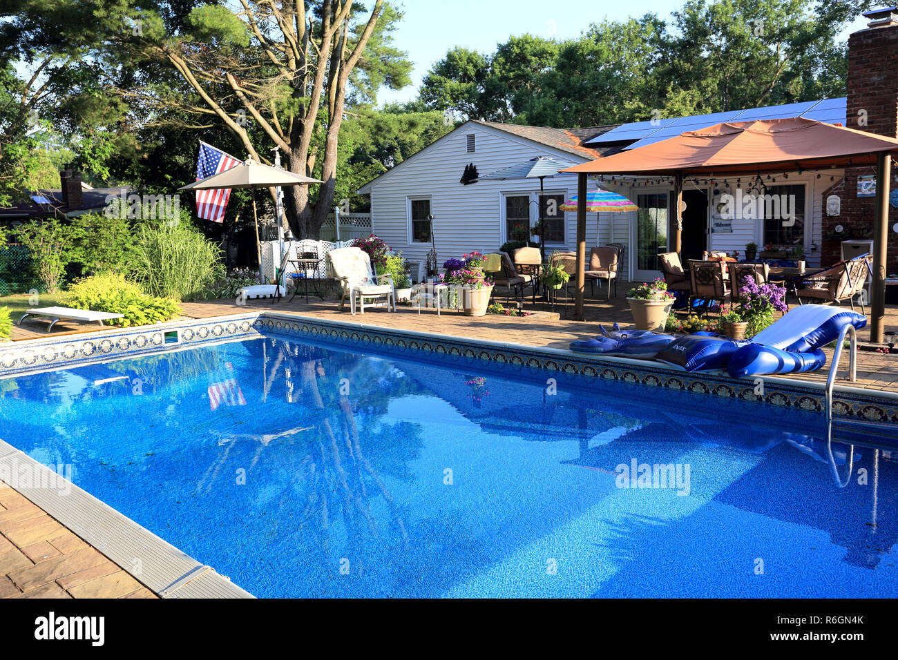 Suburban backyard Long Island New York Stock Photo Alamy