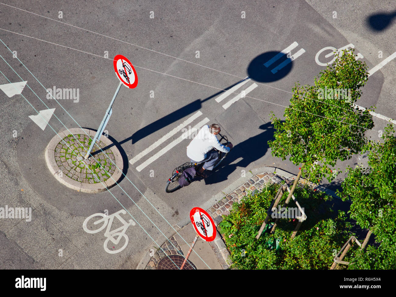 High angle shot of cyclist in cycle lane, Copenhagen, Denmark, Scandinavia Stock Photo