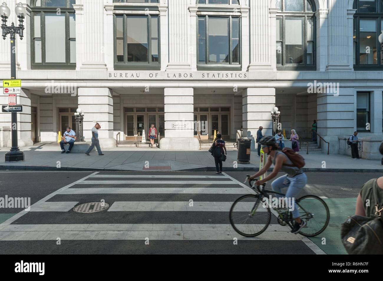 Postal Square Building Military statistics bureau hi-res stock photography and images - Alamy