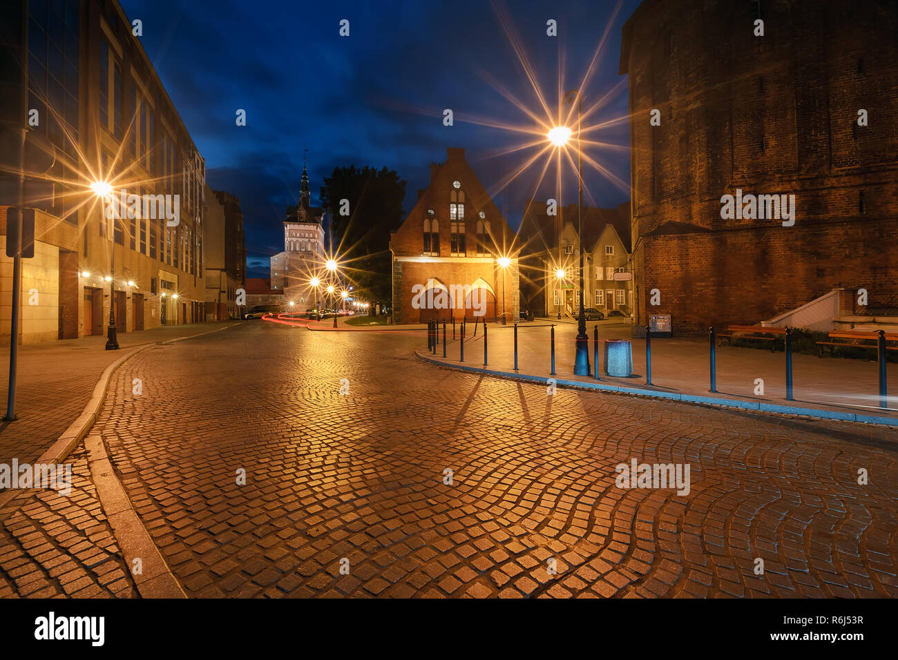 Ancient street in the centre of old town in Gdansk Stock Photo - Alamy