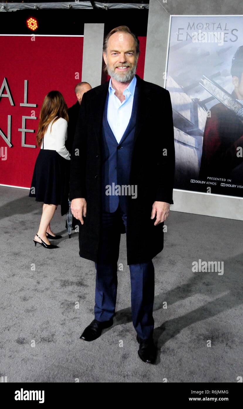 HUGO WEAVING ATTENDS THE 'MATRIX RELOADED' PREMIERE AT THE MANN VILLAGE  THEATRE, WESTWOOD, CALIFORNIA. PICTURE: UK PRESS Stock Photo - Alamy