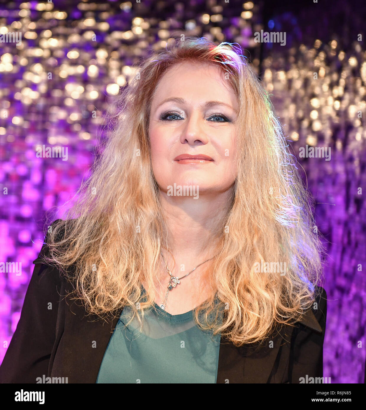 Nicole (seibert) hi-res stock photography and images - Alamy