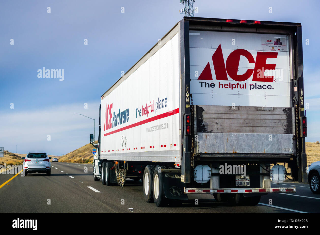 Ace hardware store hires stock photography and images Alamy