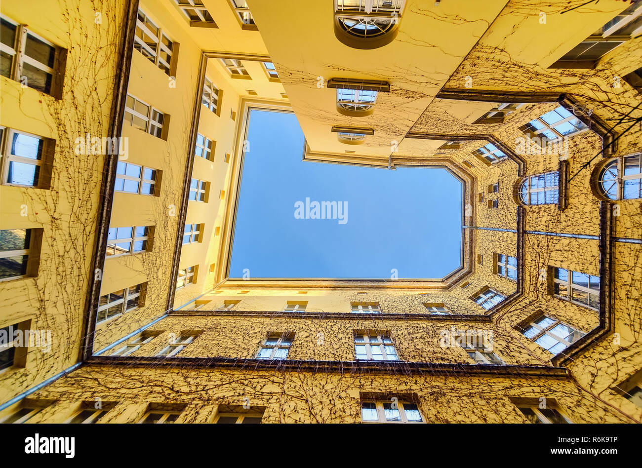 Perspective from bottom frame hi-res stock photography and images - Alamy