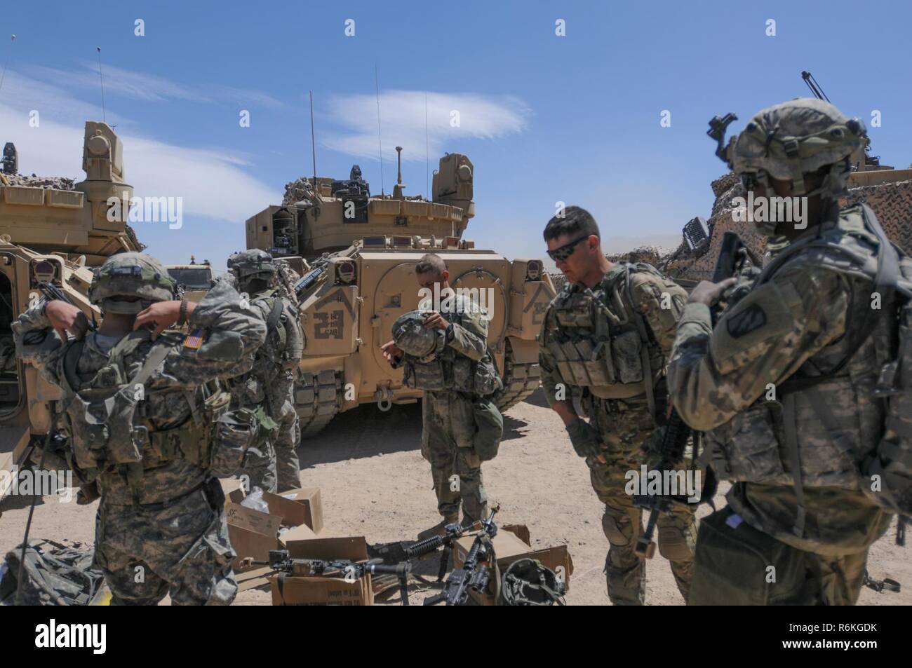 Soldiers of 2d Battalion, 198th Armored Regiment