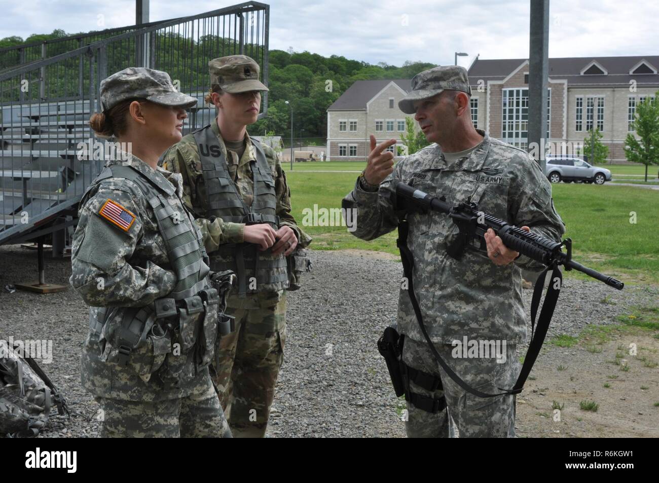 U.S. Army National Guard soldiers from Joint Force HeadquartersN.Y