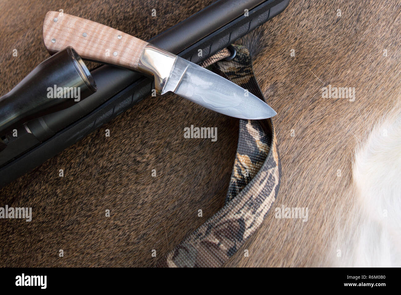 Knife hunting hi-res stock photography and images - Alamy