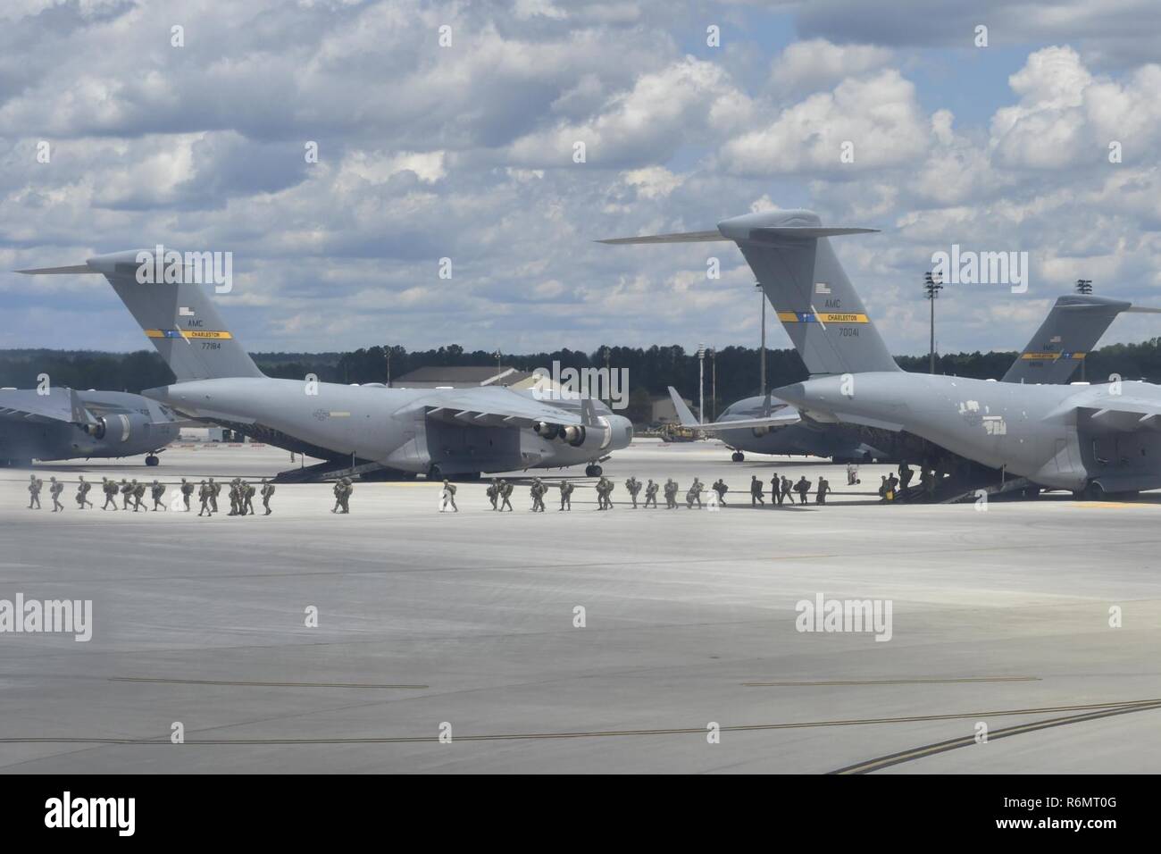 Soldiers from the 82nd Airborne Division board a C17 Globemaster III