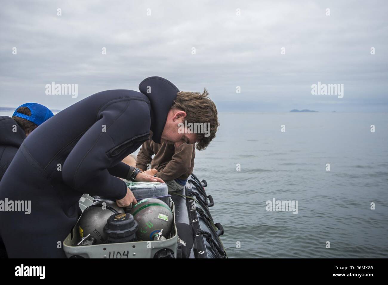 Mk 16 rebreather hires stock photography and images Alamy