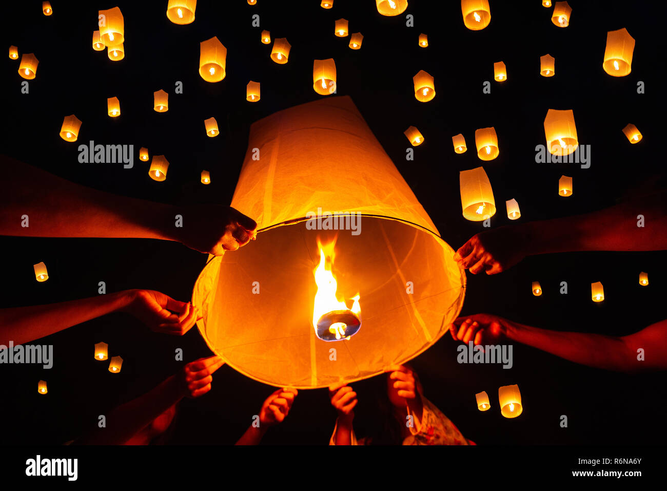 Floating lantern festival, Yi Peng in Chiang mai, Thailand Stock Photo