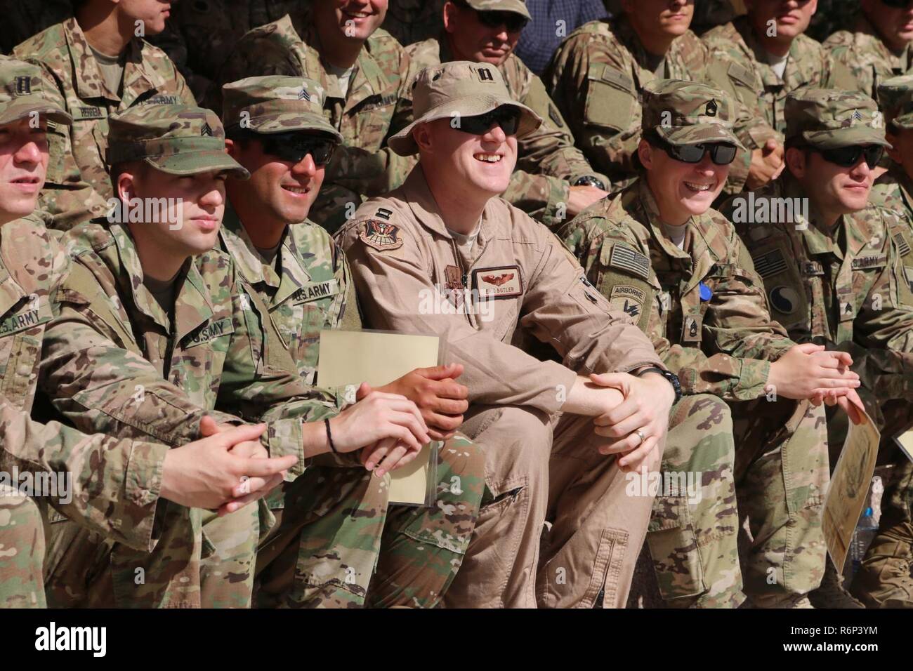 Air Force Capt Eric Butler Center And A Group Of U S Army
