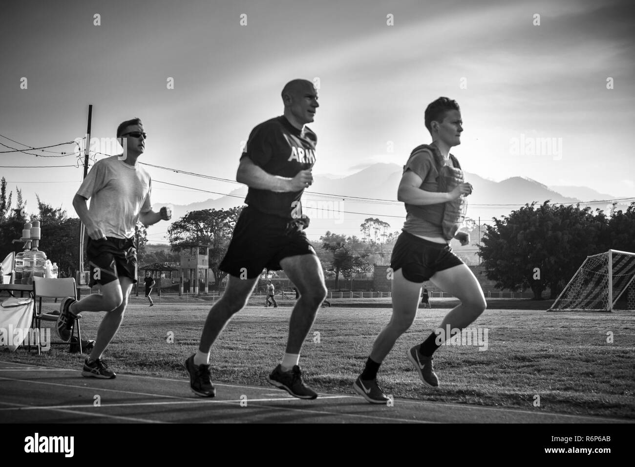 Soldiers and Airman from Joint Task Force - Bravo conduct a fitness ...