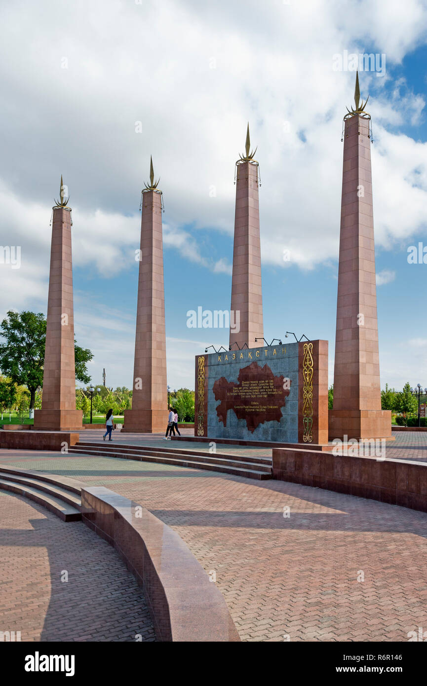 Granit obelisk, Independence Park, Shymkent, South Region, Kazakhstan, Central Asia Stock Photo