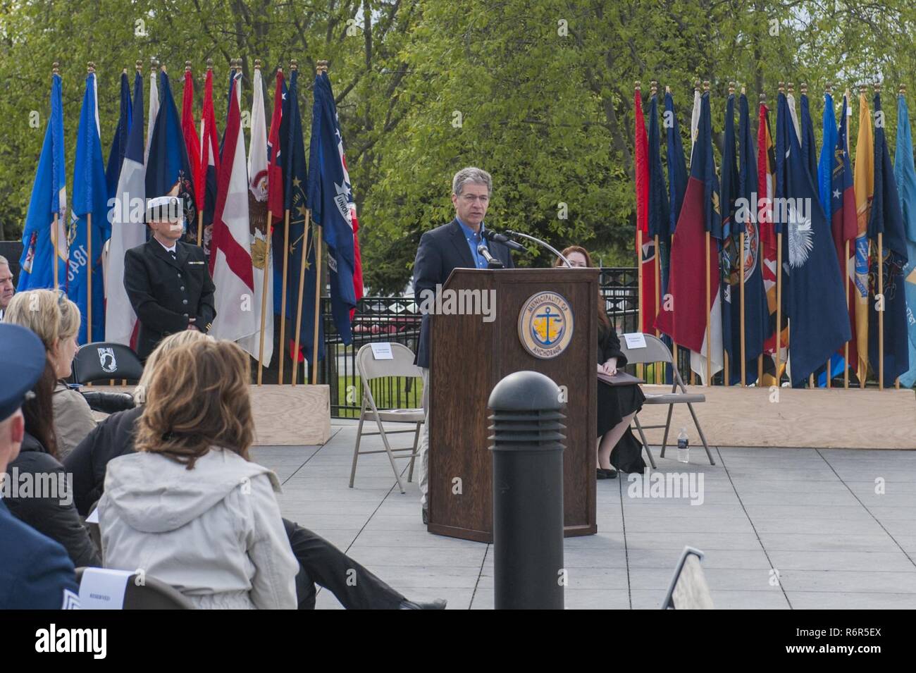 Is veterans day a state holiday in iowa