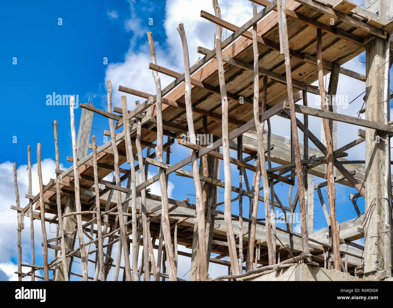 Wood scaffolding hi-res stock photography and images - Alamy