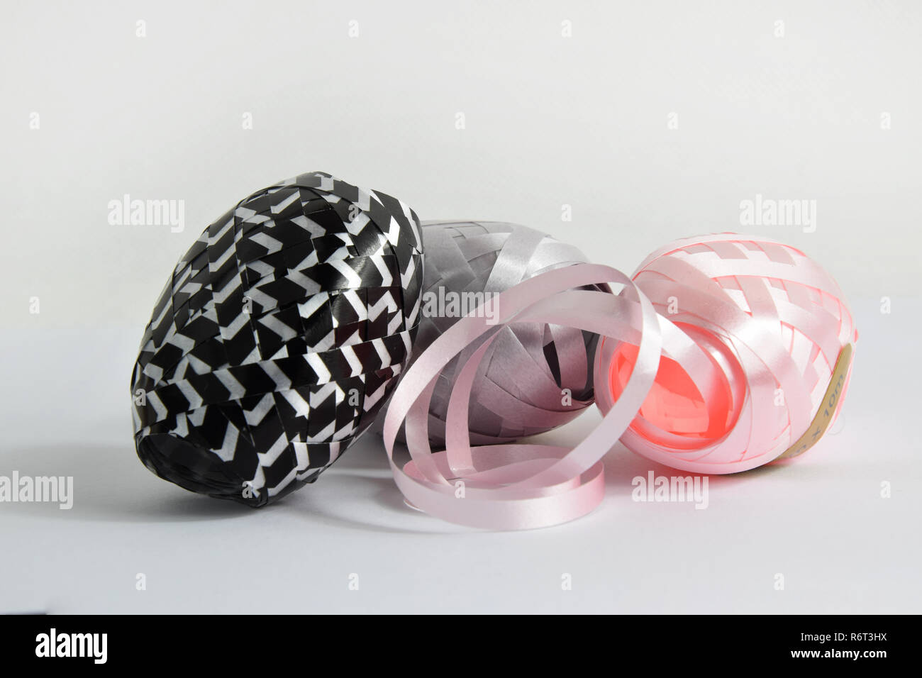 gift curling ribbon