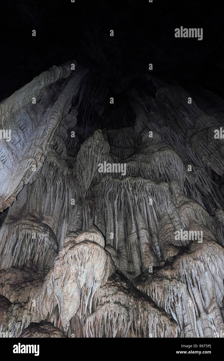 caverna do diabo devil cave state park stalagmites underground formations Brazil geology Stock caverna do diabo devil cave state park stalagmites underground formations Brazil geology Stock