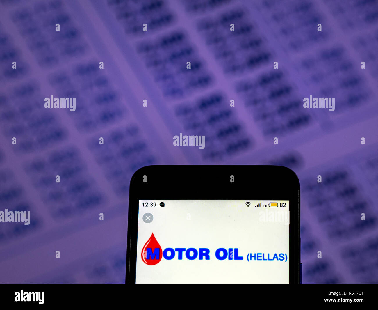 Motor Oil Hellas Petroleum refining company logo seen displayed on smart phone Stock Photo Alamy