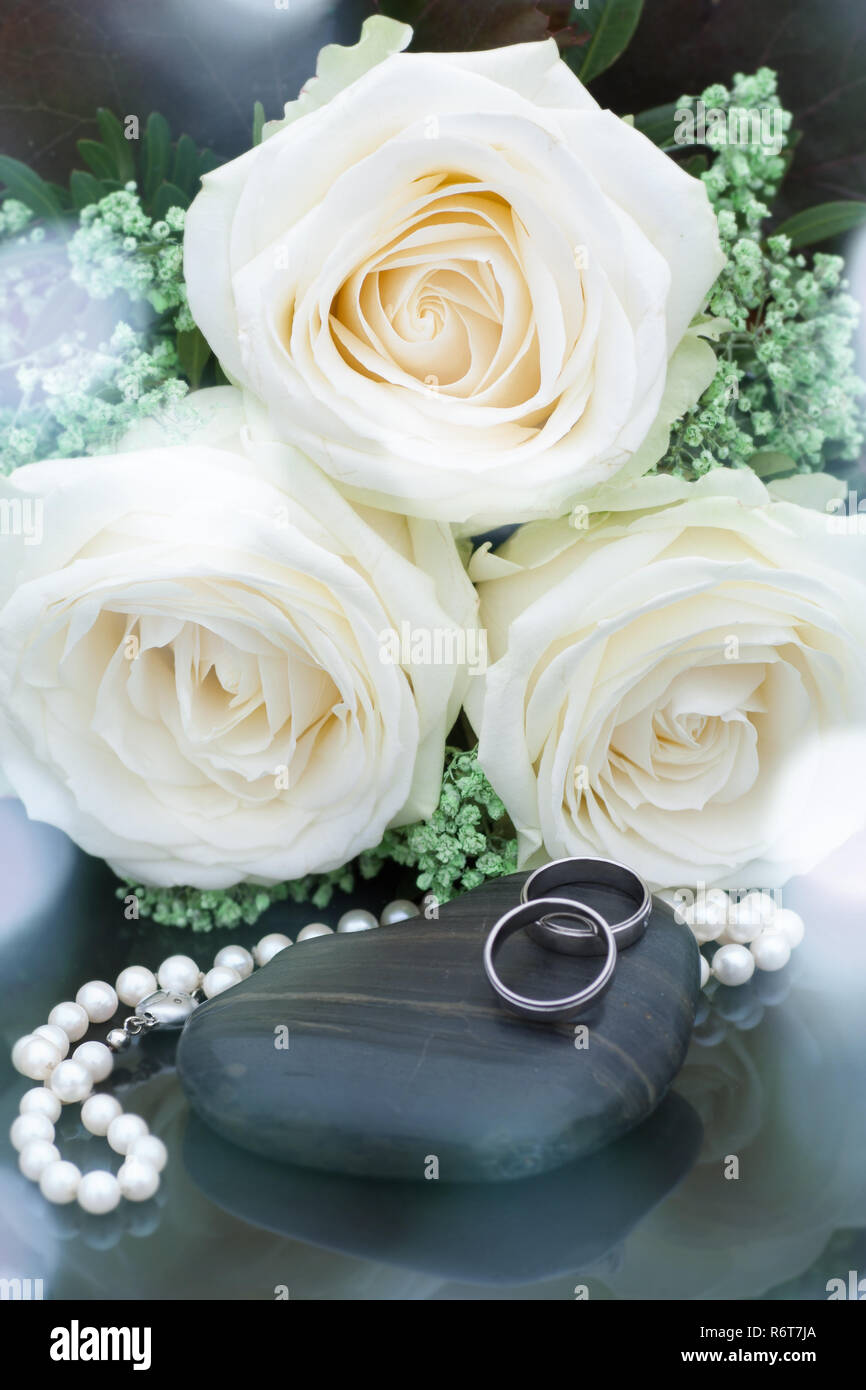 wedding jewelry with white roses Stock Photo Alamy