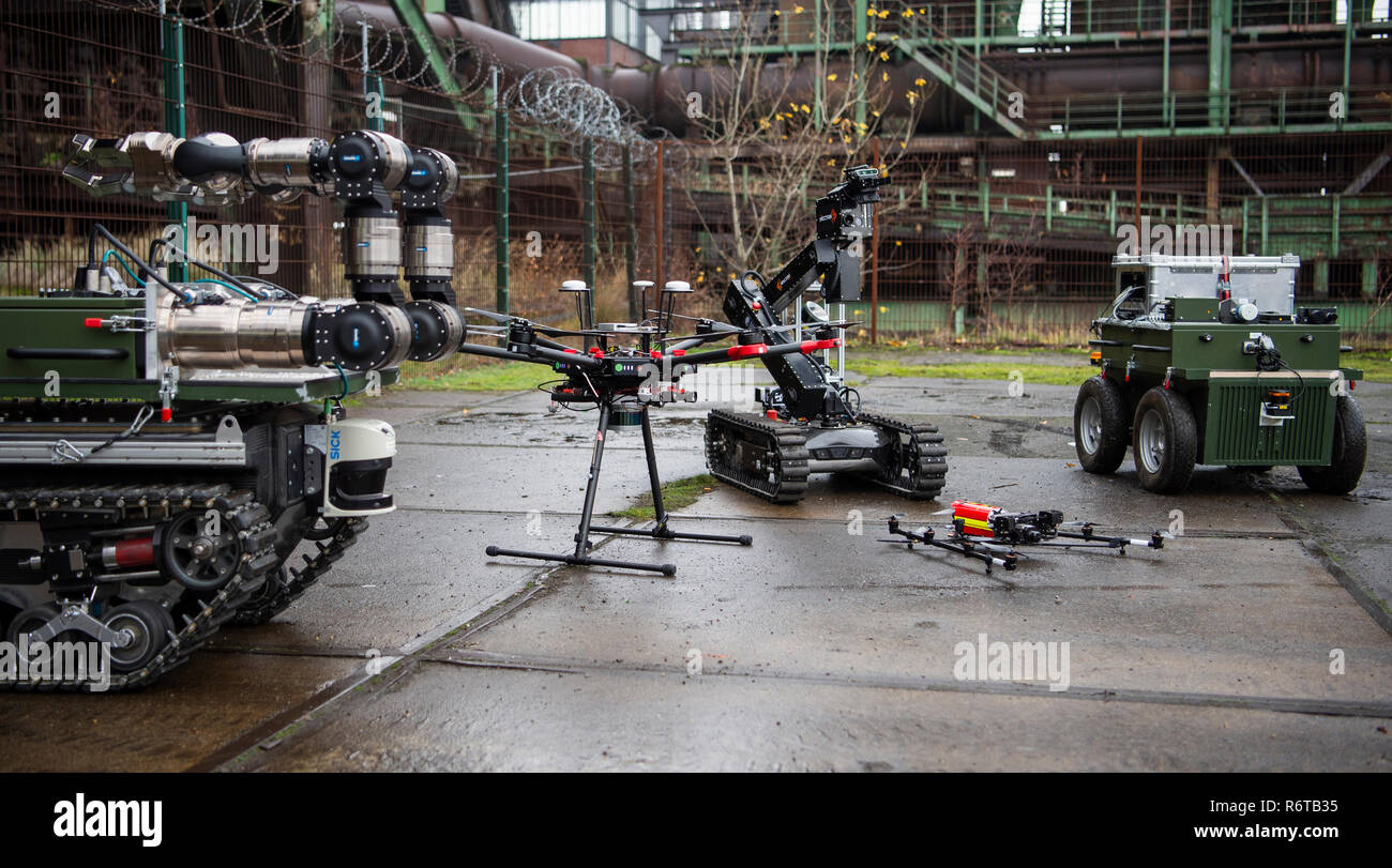 Dortmund Germany 06th Dec 18 Various Ground And Flying Robots Are Exhibited At A Presentation The