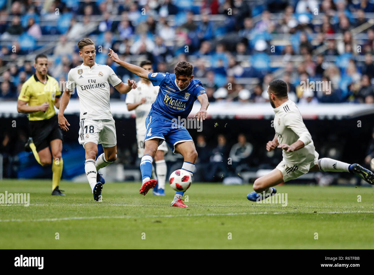 Real Madrid C.F. 🇬🇧🇺🇸 on X: 🎧 @atchouameni ✋ @Benzema #RMInTheUSA   / X